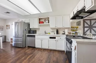 Photo #1: PTP2604241 Listing