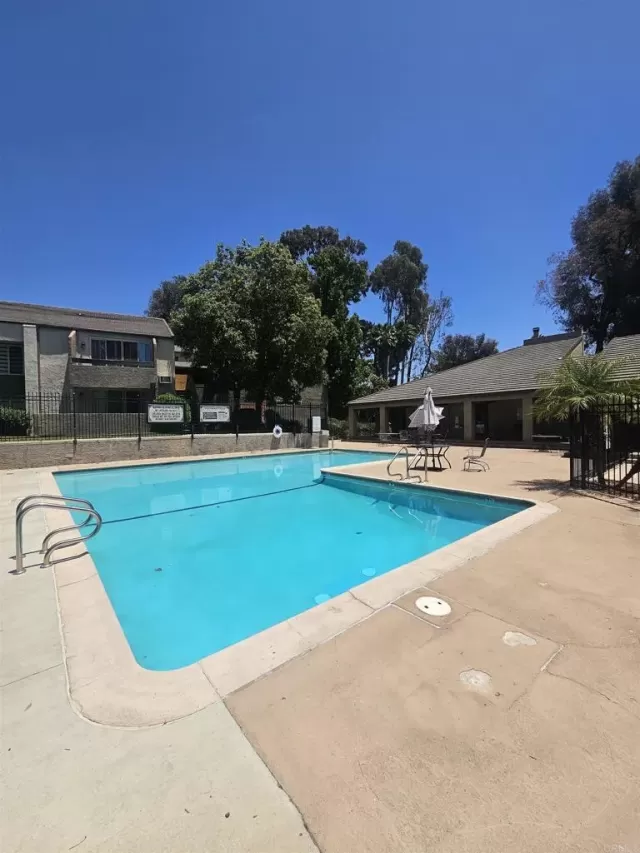MLS: PTP2604254 Condo For Sale