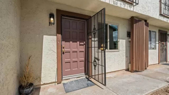 MLS: PTP2604358 Condo For Sale