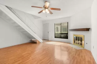 Photo #4: PTP2604405 Listing