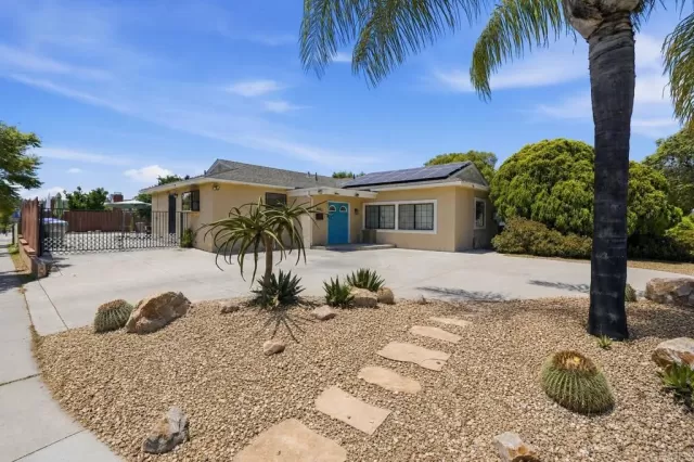 MLS: PTP2604418 Condo For Sale