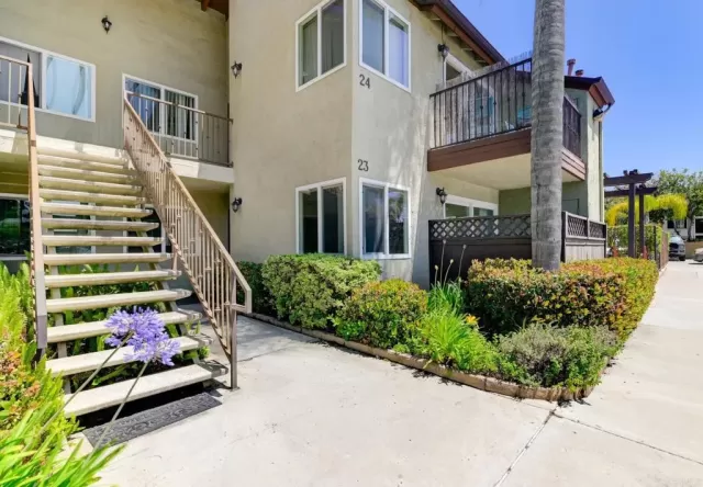 MLS: PTP2604442 Condo For Sale