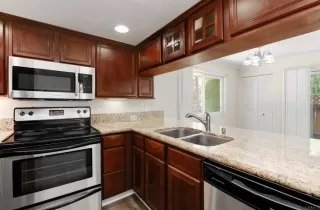 Photo #5: PTP2604442 Listing