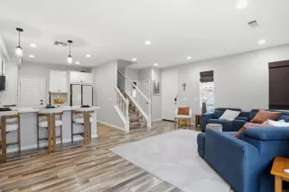 Photo #3: PTP2604537 Listing