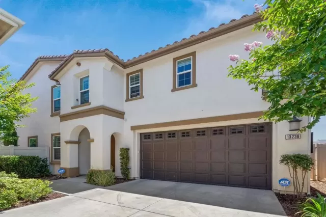 MLS: PTP2604538 Condo For Sale