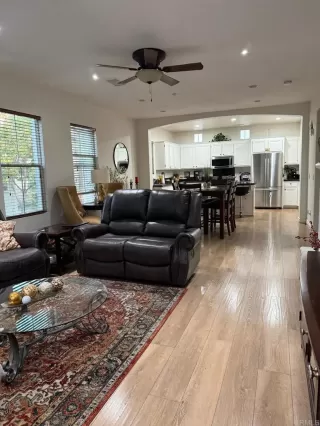 Photo #5: PTP2604573 Listing