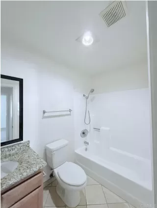 Photo #5: PTP2604607 Listing