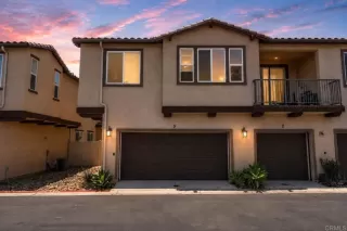 Browse active condo listings in PARC PLACE