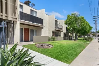 Photo #3: PTP2604621 Listing