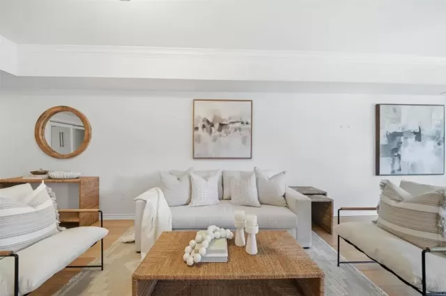 MLS: PTP2604636 Condo For Sale