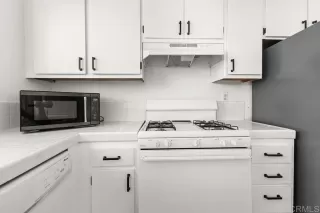 Photo #6: PTP2604647 Listing 