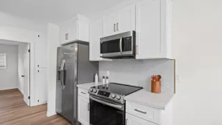 Photo #2: PTP2604653 Listing