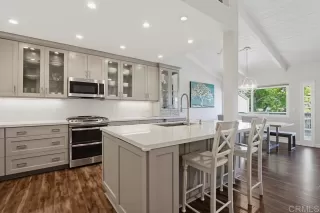 Photo #3: PTP2604678 Listing