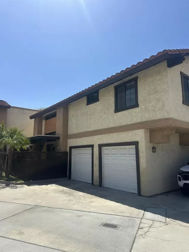 MLS: PTP2604691 Condo For Sale