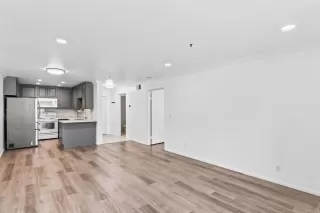 Photo #3: PTP2604706 Listing