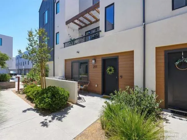 MLS: PTP2604726 Condo For Sale