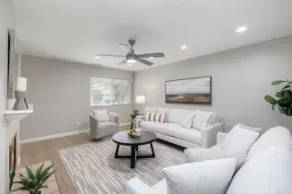 Photo #2: PTP2604794 Listing