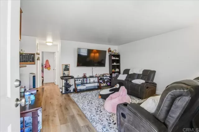 MLS: PTP2605009 Condo For Sale