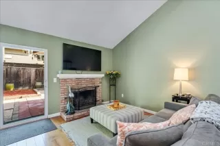 Photo #5: PTP2605069 Listing