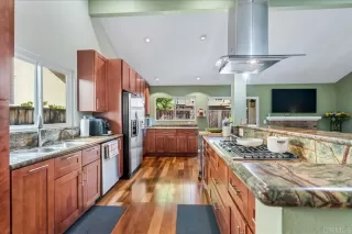 Photo #6: PTP2605069 Listing