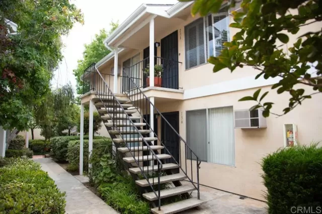 MLS: PTP2605071 Condo For Sale
