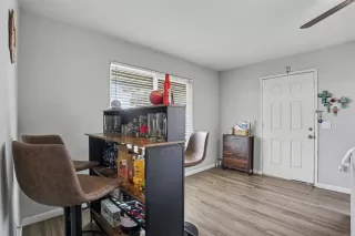 Photo #4: PTP2605087 Listing