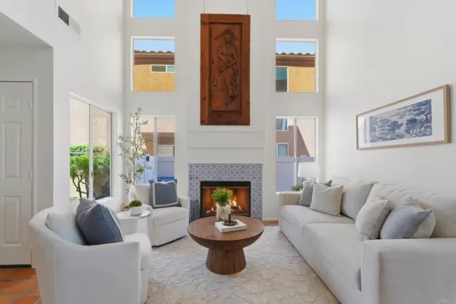 MLS: PTP2605145 Condo For Sale