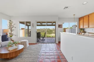 Photo #5: PTP2605145 Listing