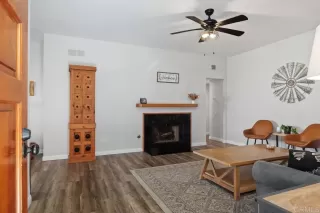Photo #5: PTP2605184 Listing 