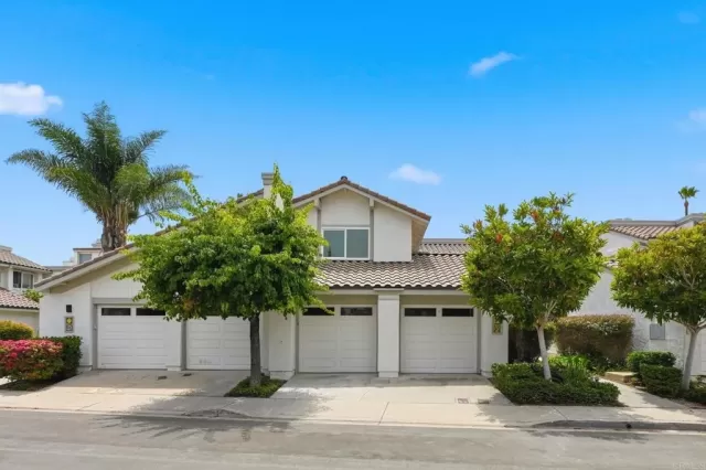 MLS: PTP2605215 Condo For Sale