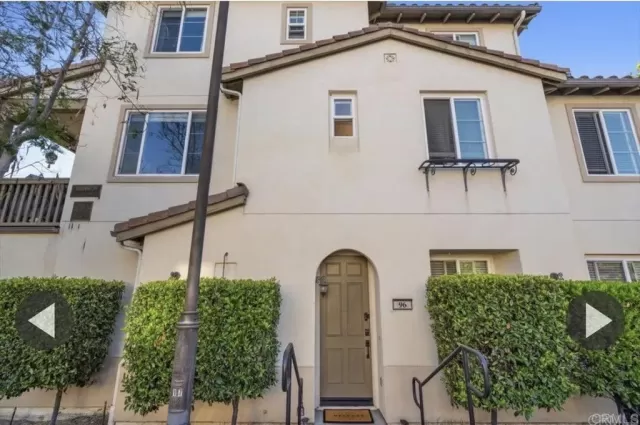 MLS: PTP2605245 Condo For Sale