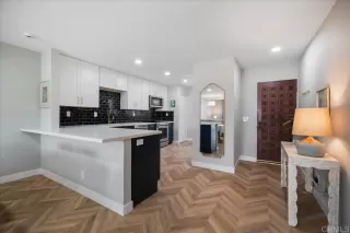 Photo #4: PTP2605258 Listing