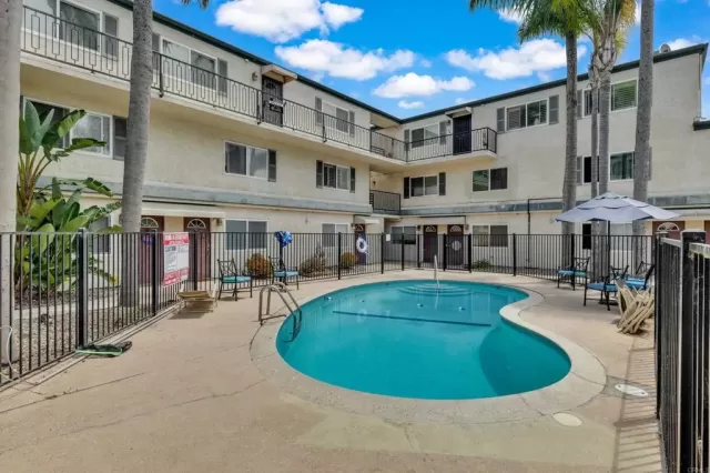 MLS: PTP2605272 Condo For Sale
