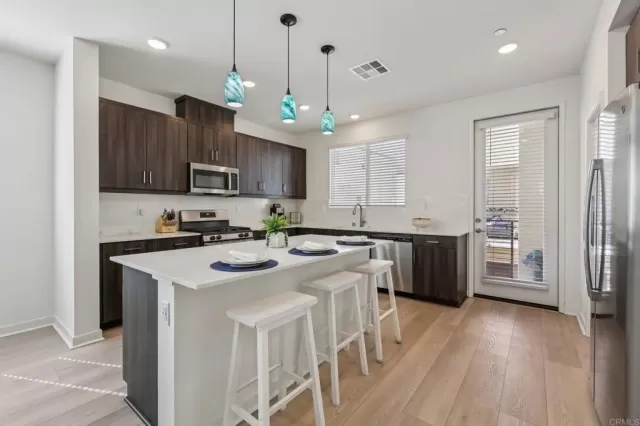 MLS: PTP2605286 Condo For Sale