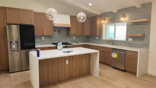 MLS: PTP2605292 Condo For Sale