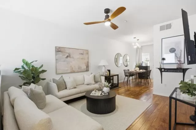 MLS: PTP2605305 Condo For Sale