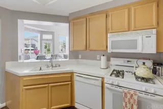 Photo #3: PTP2605365 Listing