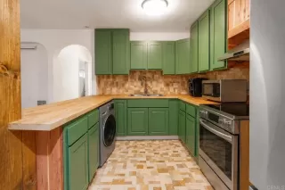 Photo #2: PTP2605399 Listing