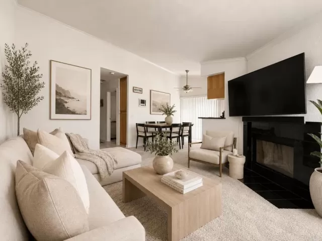 MLS: PTP2605441 Condo For Sale