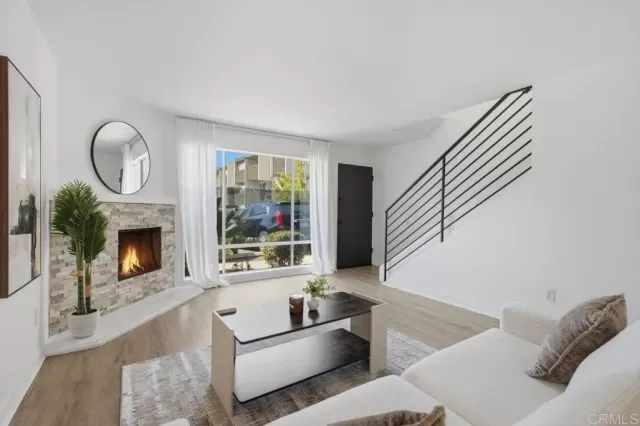 MLS: PTP2605469 Condo For Sale
