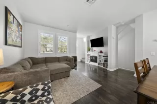Photo #3: PTP2605475 Listing