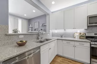 Photo #4: PTP2605509 Listing