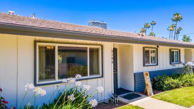 MLS: PTP2605513 Condo For Sale