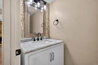Photo #6: PTP2605555 Listing 