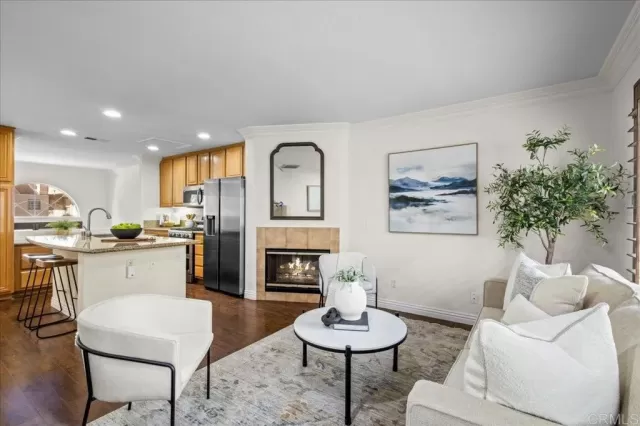 MLS: PTP2605600 Condo For Sale