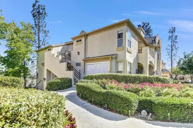 MLS: PTP2605615 Condo For Sale