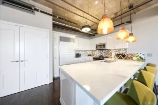 Photo #5: PTP2605654 Listing 