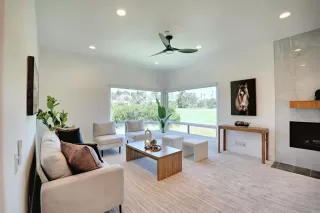 Photo #1: PTP2605679 Listing