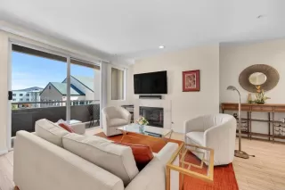 More Details about MLS # PTP2605684 : 4701 DATE AVENUE UNIT 310