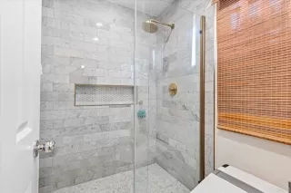 Photo #2: PTP2605726 Listing